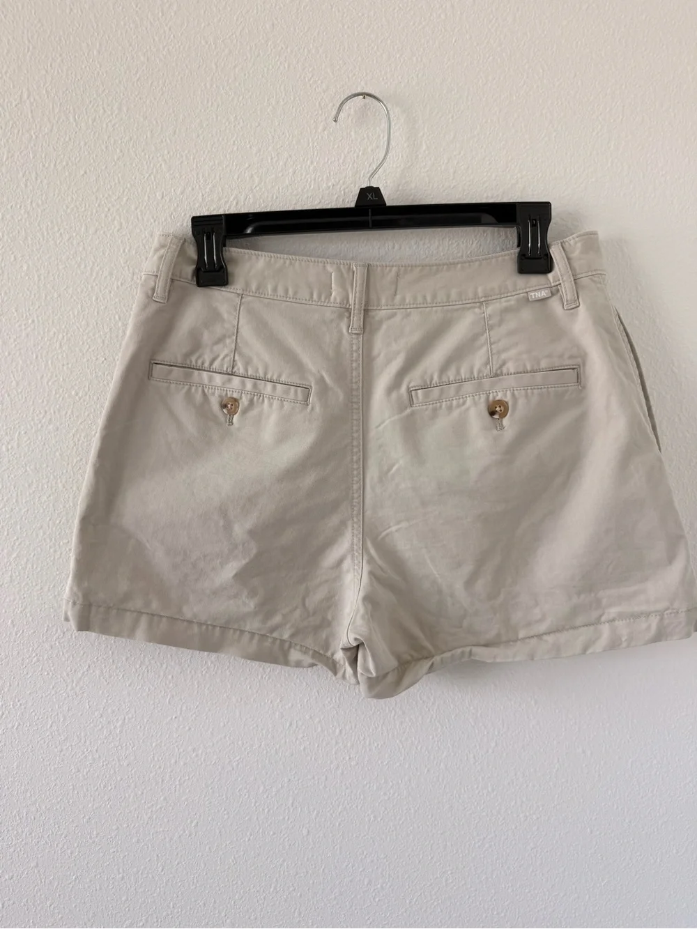 TNA Cream Pleated Women's Shorts